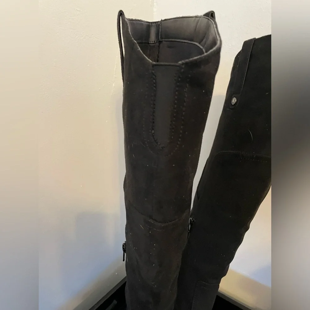 Black Faux Suede Over The Knee Boots Block Heel Side Zip‎ Women's Size 7.5